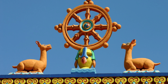 Imagem da roda do Dharma. 