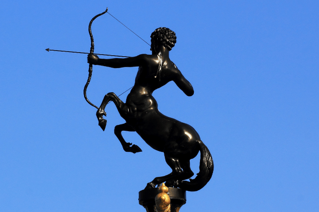 Estátua de Quíron da mitologia grega, o centauro. 